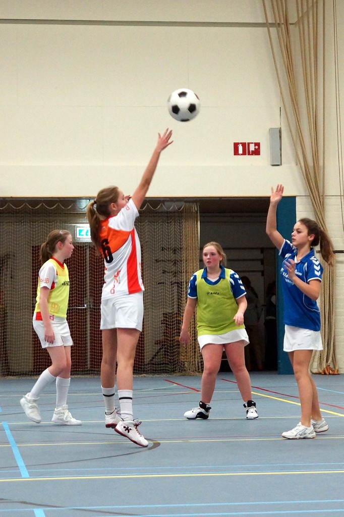 Korfbal C2  11 januari -007.jpg